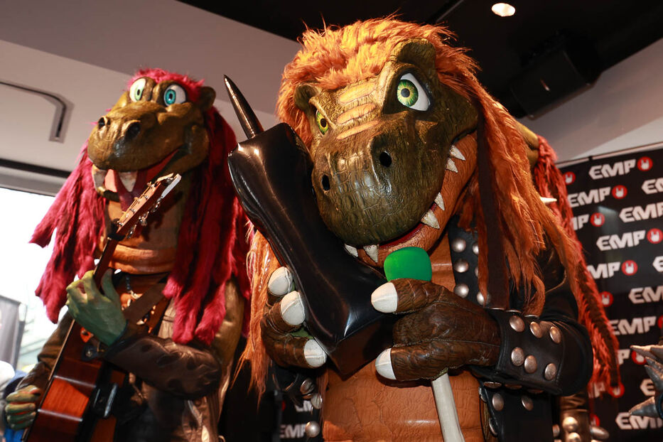 Autogrammstunde Heavysaurus im Store Lingen